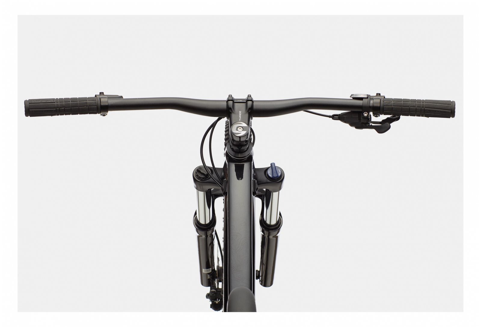 VTT-SEMI-RIGIDE-CANNONDALE-TRAIL-SE-4-SHIMANO-DEORE-10V-29-GRIS-2